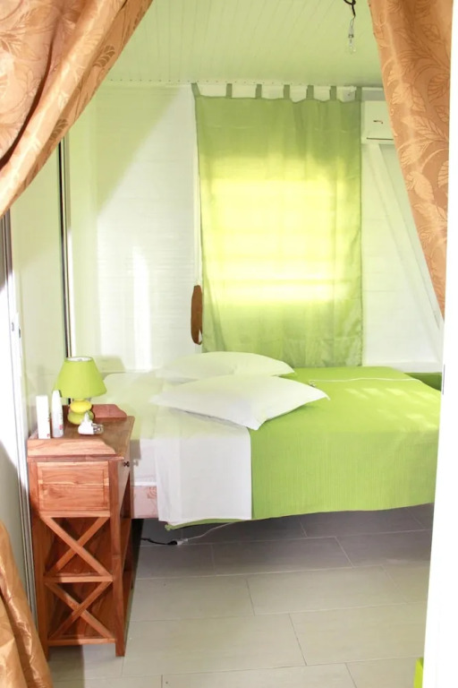 Bungalow With 2 Bedrooms in Rivière-salée, With Furnished Terrace and