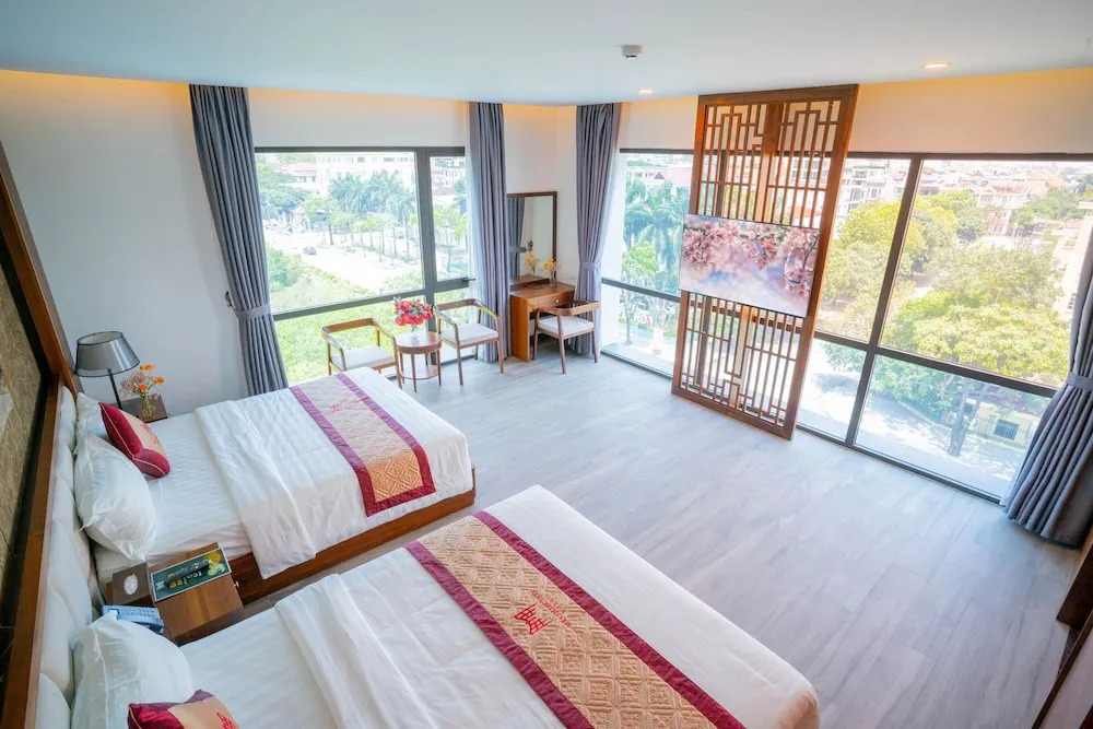 MT Collection Hotel