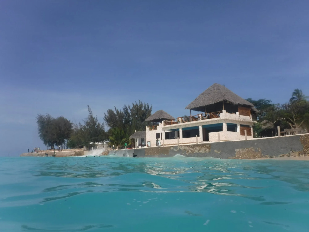 Beach Baby Lodge