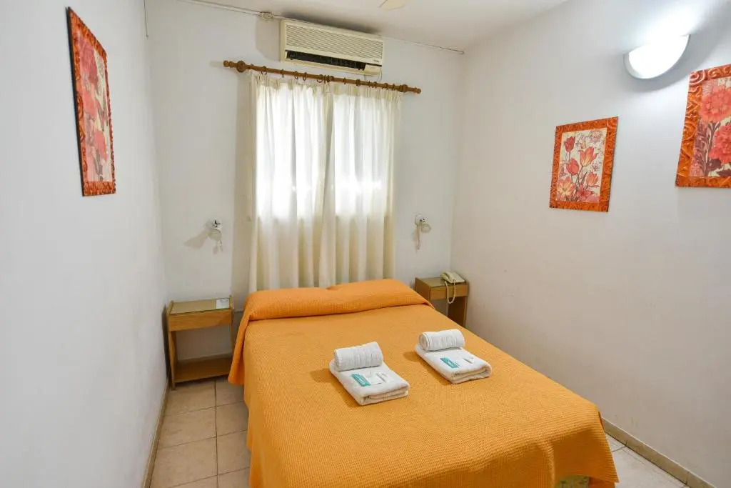 Hotel Simón