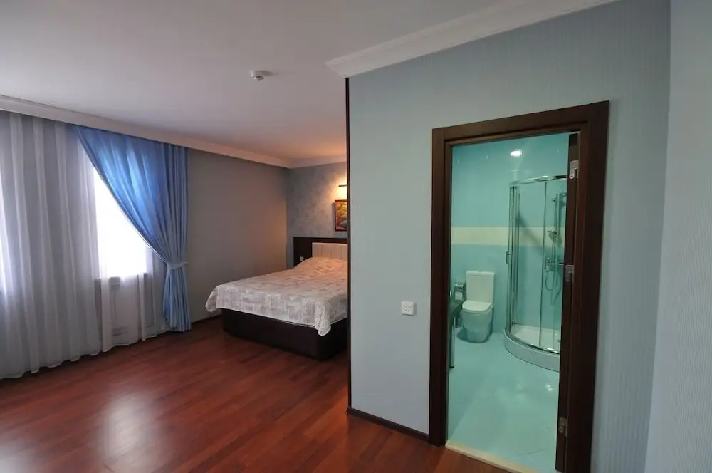 Vilesh Palace Hotel