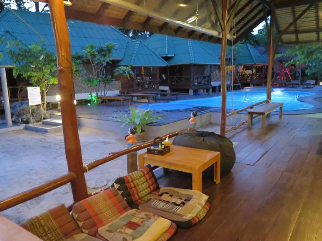 V-View Beach Resort