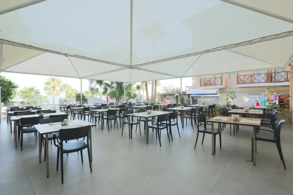 EOS Beach Resort