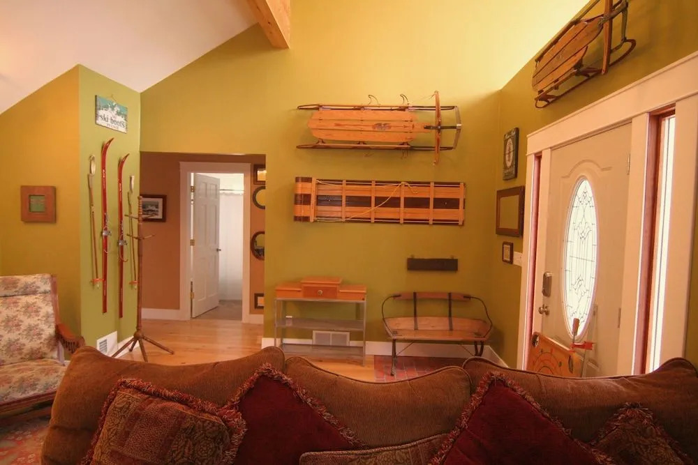 Swiss Suite Bed and Breakfast