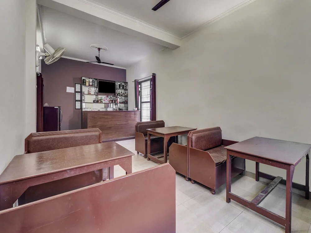 OYO 24635 Hotel Rudransh
