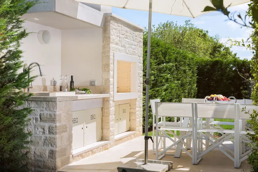Villa Petra by HMZ Villas
