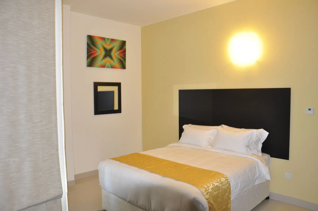 Gulf Suites Hotel Amwaj