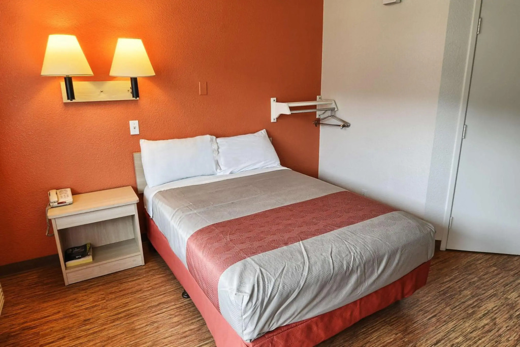 Motel 6-Coeur DAlene, ID
