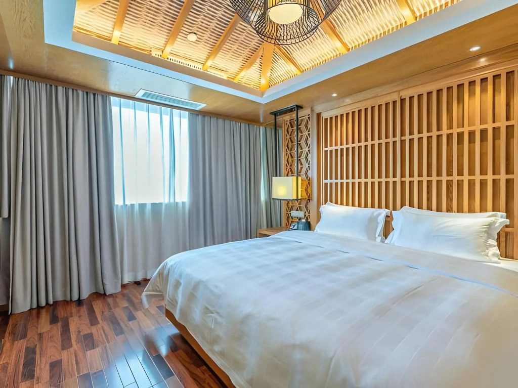 Gondola Taikoo Hotel