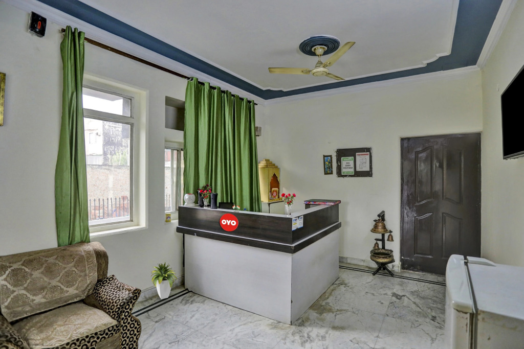 Super HOTEL DIAMOND TREE SECTOR 49 NOIDA NEAR PRAYAG HOSPITAL
