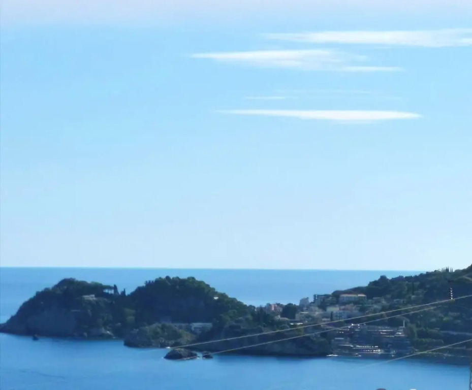 Charming seaside house in Letojanni with terrace