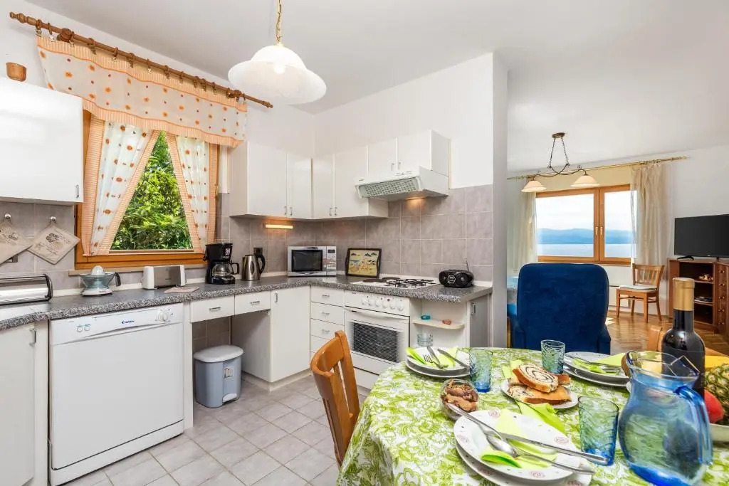 Apartmani Hrvatin