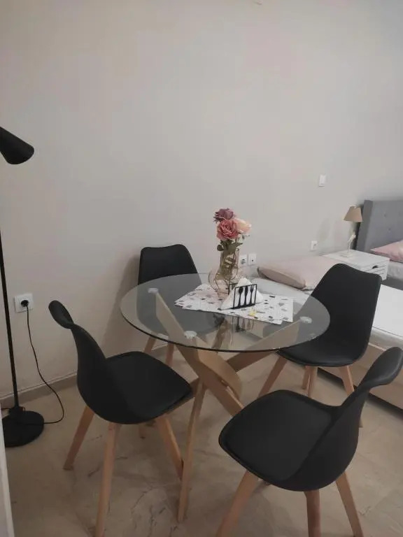 DORAS APARTMENTS STUDIO 1