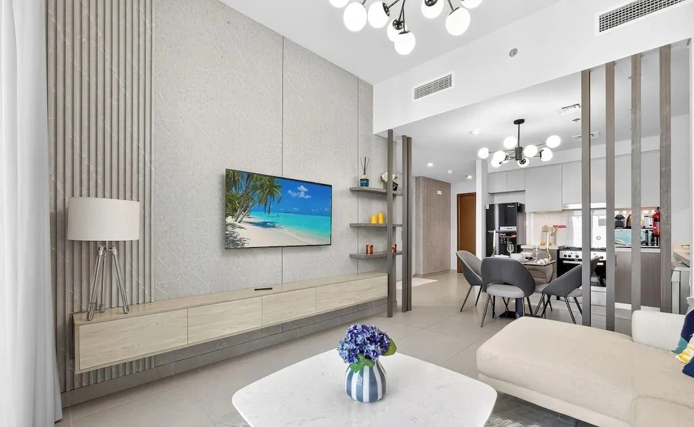 WYZ RENT|Modern 1BR Forte Near Burj & Mall