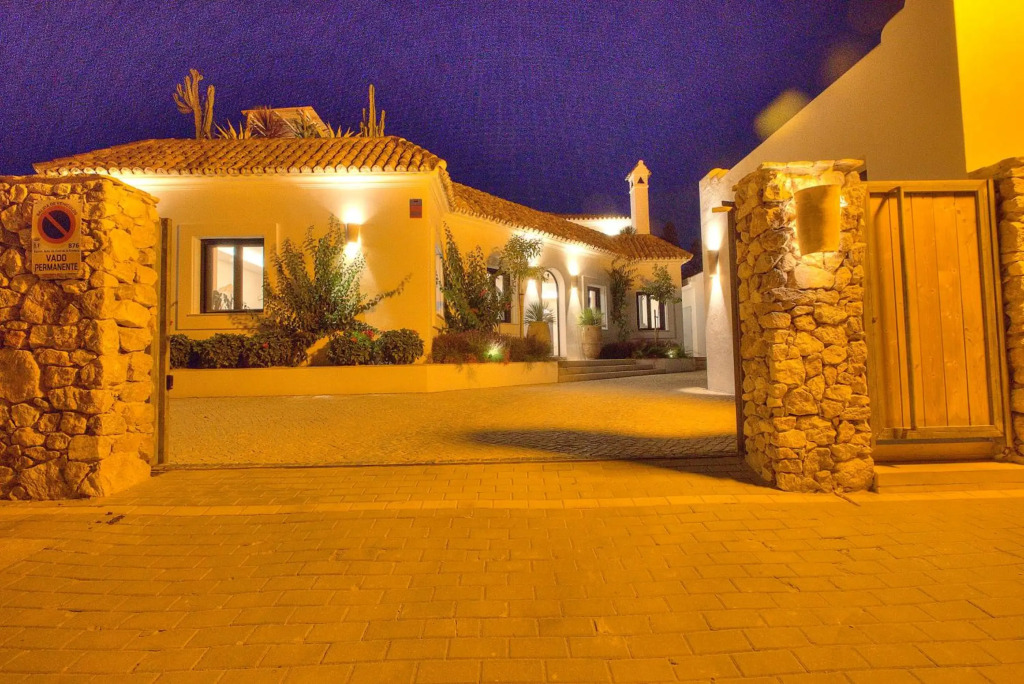 Villa Mas Tranquila - A stylish villa with pool 150m from the beach