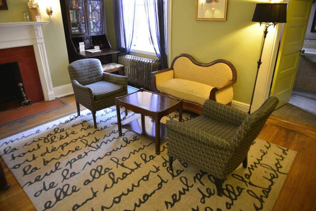 Hotel Tabard Inn