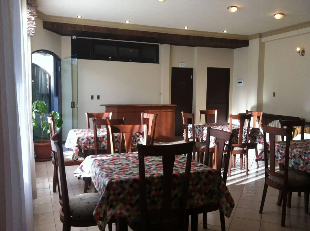 El Prado Hotel