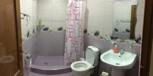 Areni Lodge Guest House & Cottage
