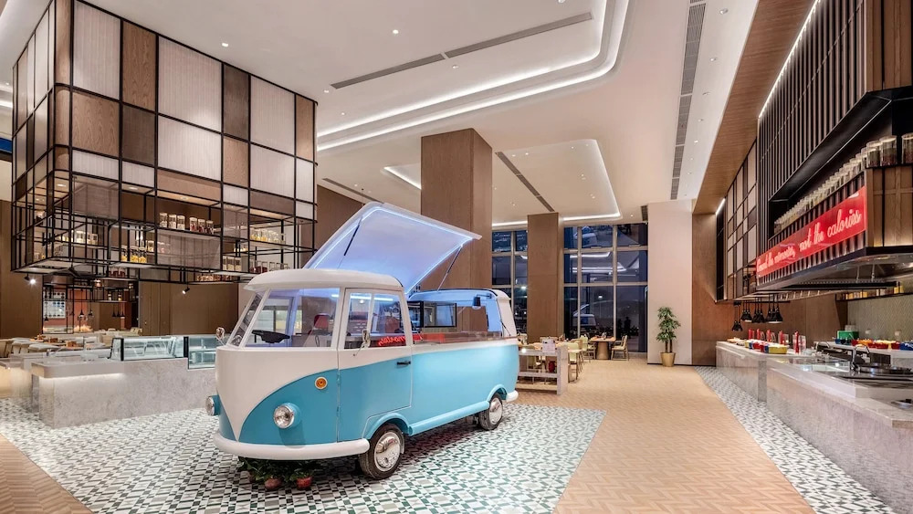 Holiday Inn Hotel & Suites Wuhan New City by IHG