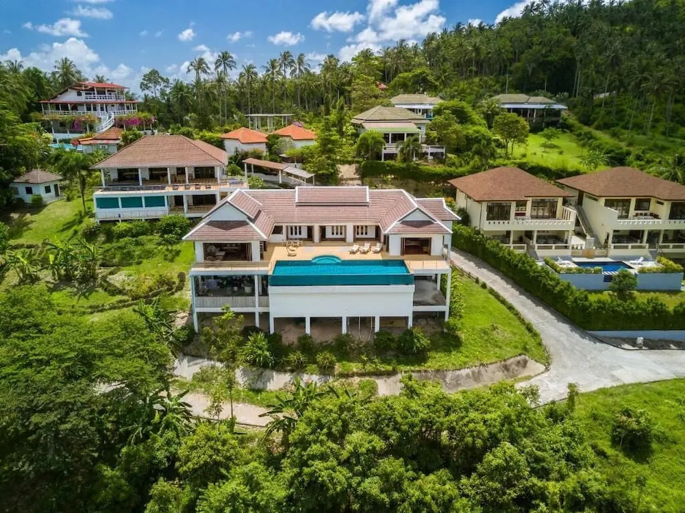 Villa E