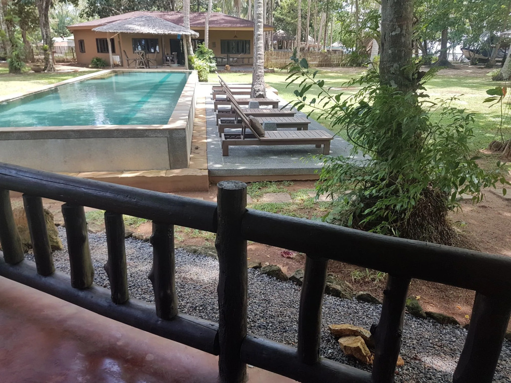 Melina Beach Front Bungalows
