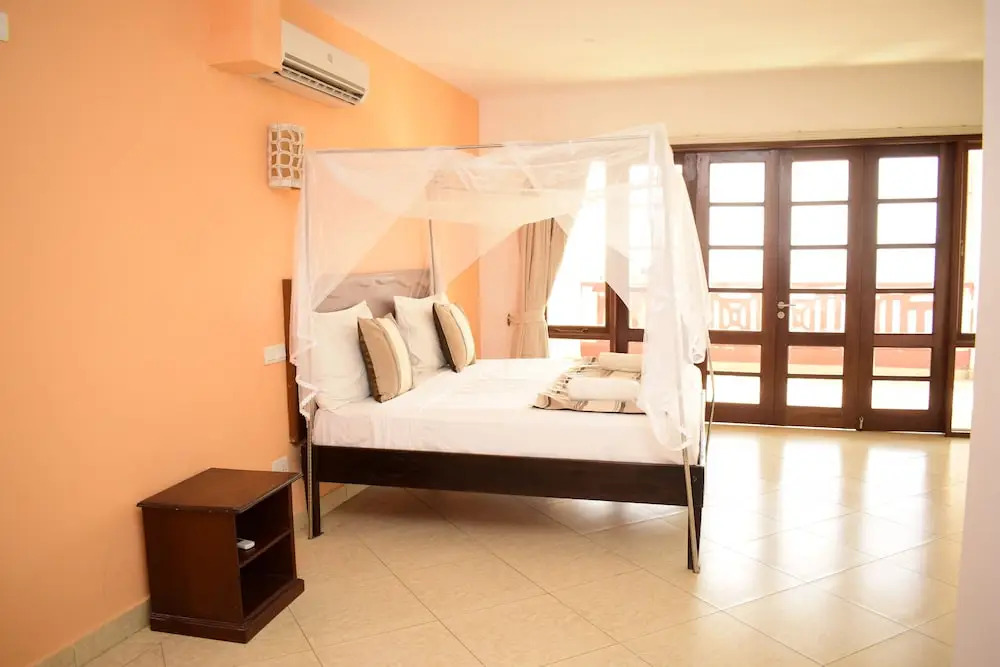 Sunrise View Beachfront Apartments