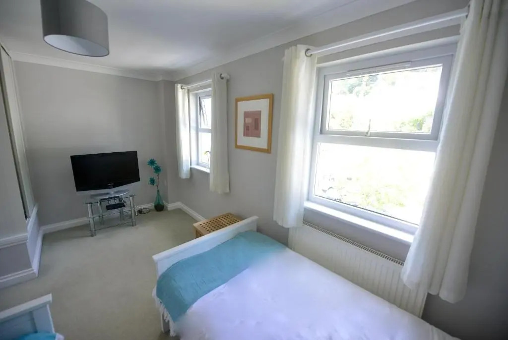 TorquayTownhouse with Hot Tub 200m from Beach