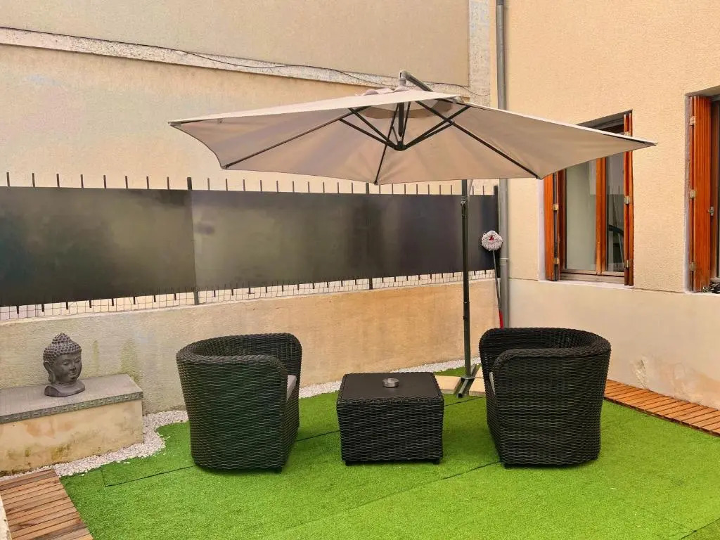 Villa 2 chambres Netflix - Wifi - Parking - Terasse