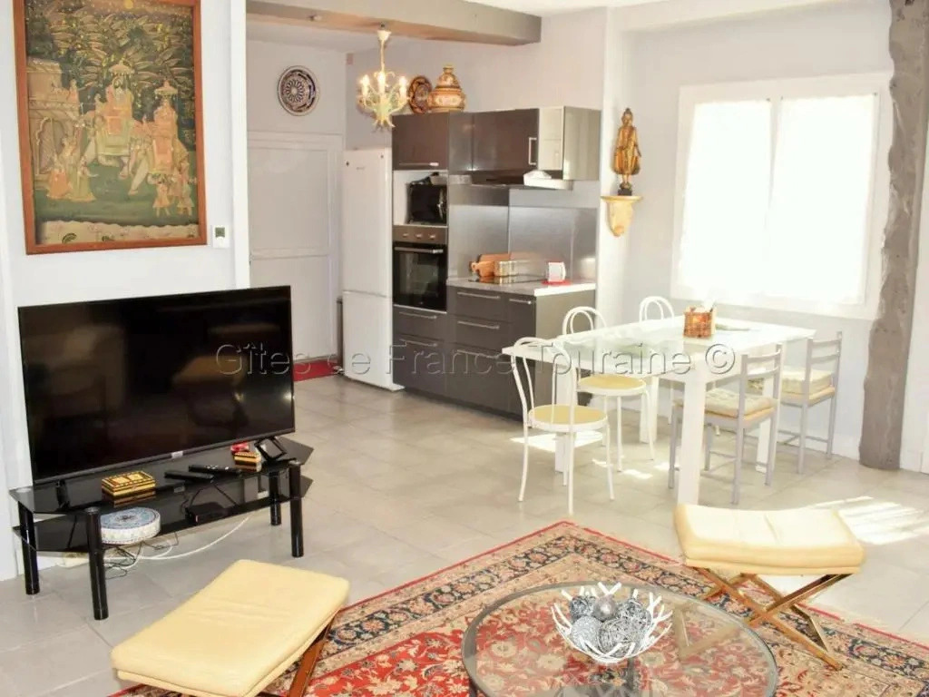 Évasion champêtre : Gîte enchanteur avec jardin clos, rivière et tout confort près des Châteaux de la Loire. - FR-1-381-506