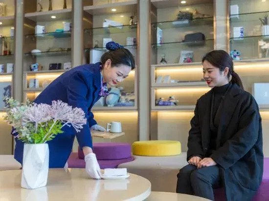Lavande Hotel Enshi Cultural Plaza Airport Branch
