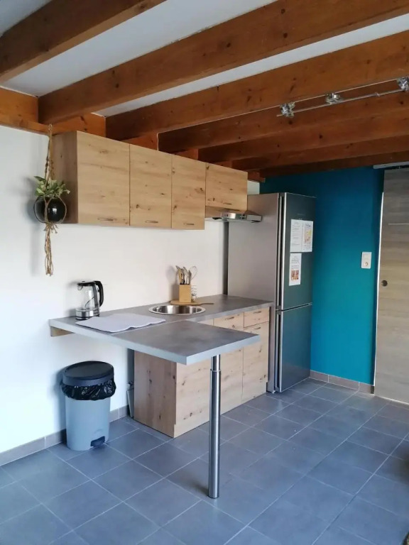 Duplex avec piscine et extérieur