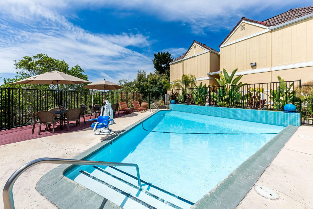 Quality Inn & Suites Capitola By the Sea