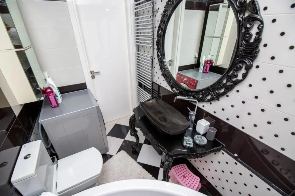 Helen Luxury Loft Design MEISONETTE-APARTMENT