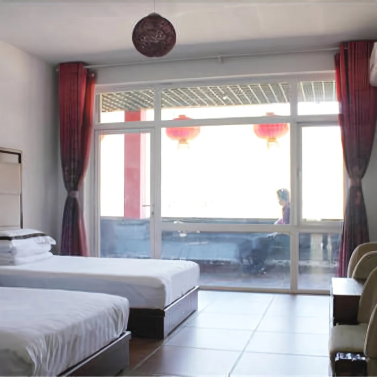 Shidu Renjia Moshang Huakai Holiday Courtyard
