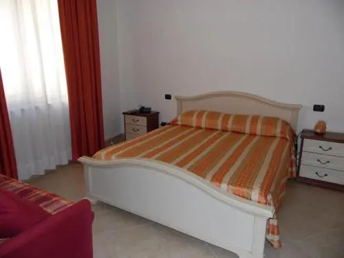 Hotel Coste Del Lago