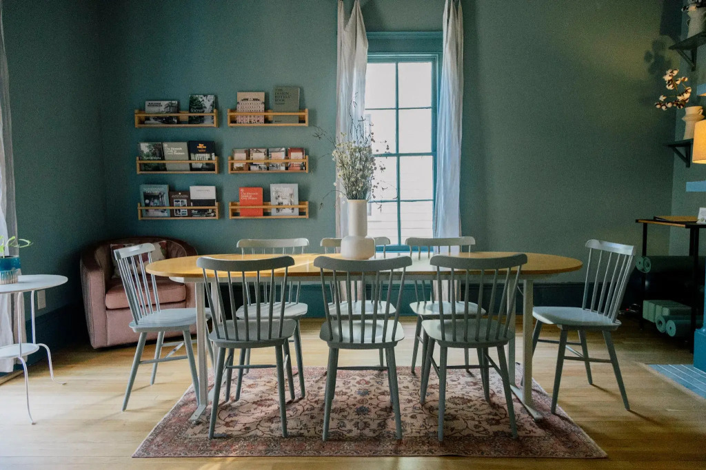 Guest House Raleigh- Adults Only