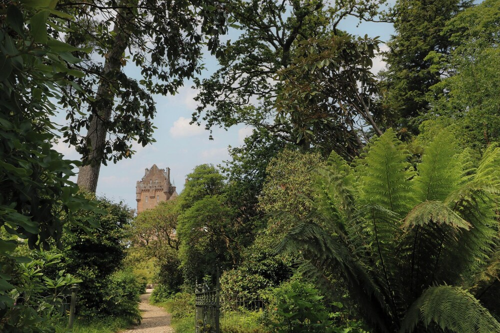 Shore Lodge Brodick Castle