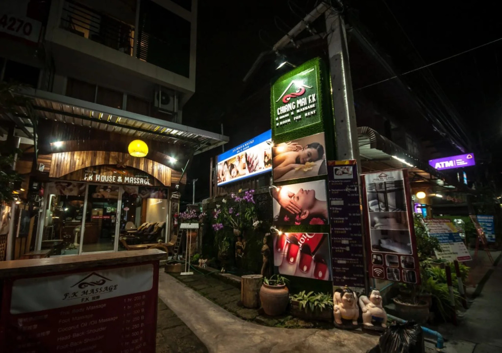 Chiangmai Tulip House and Massage
