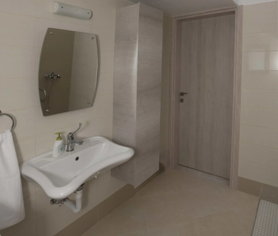 Sperveri Enalio Villas - Heated Pool