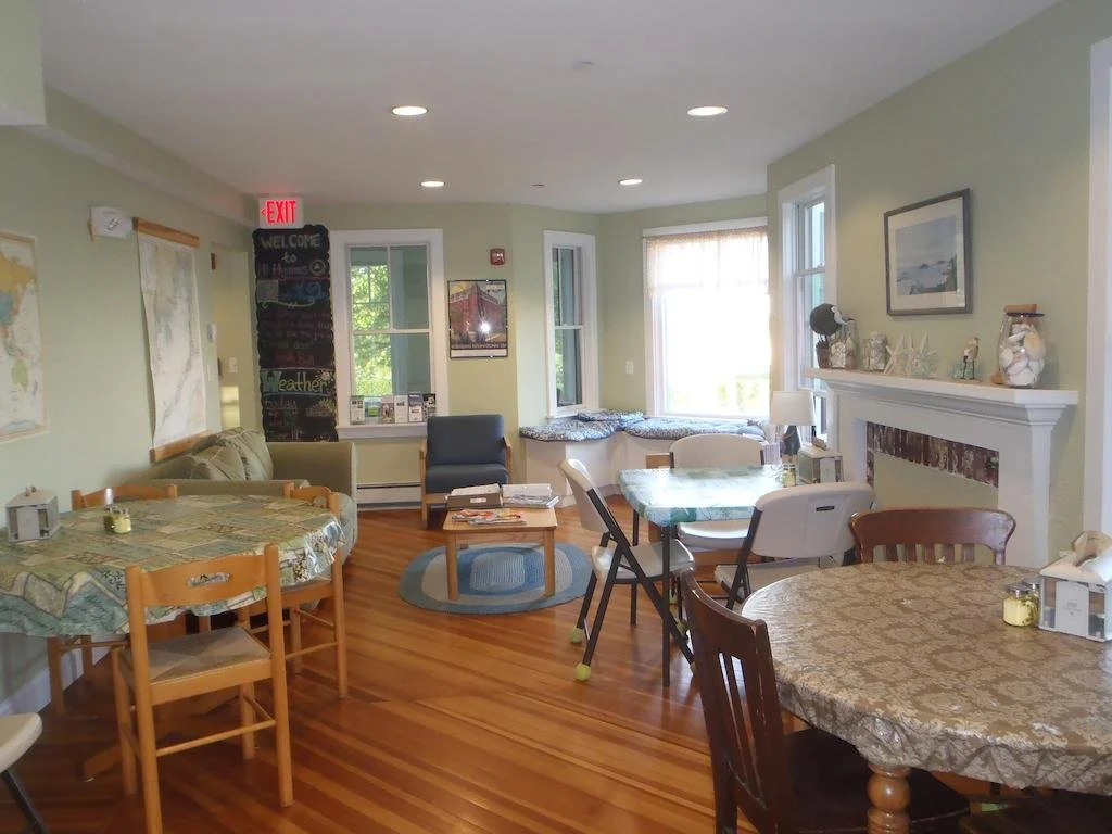 HI Hyannis Hostel