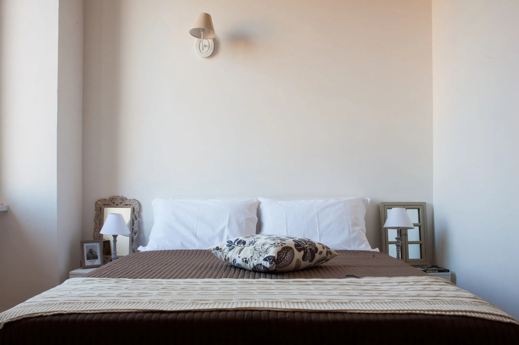 Urban Pine B&B