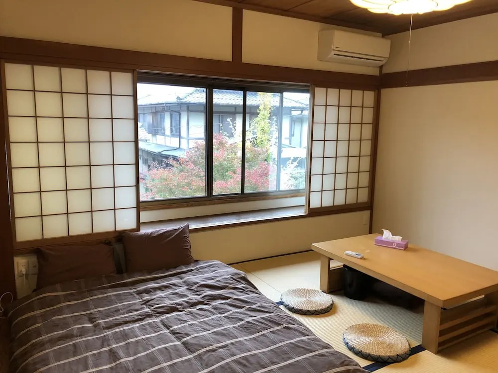 Kinkaku