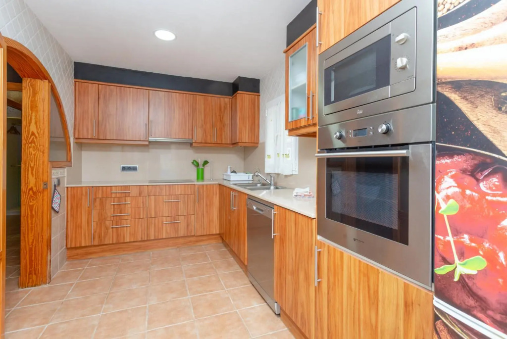 Villa Maria Large Private Pool AC WiFi