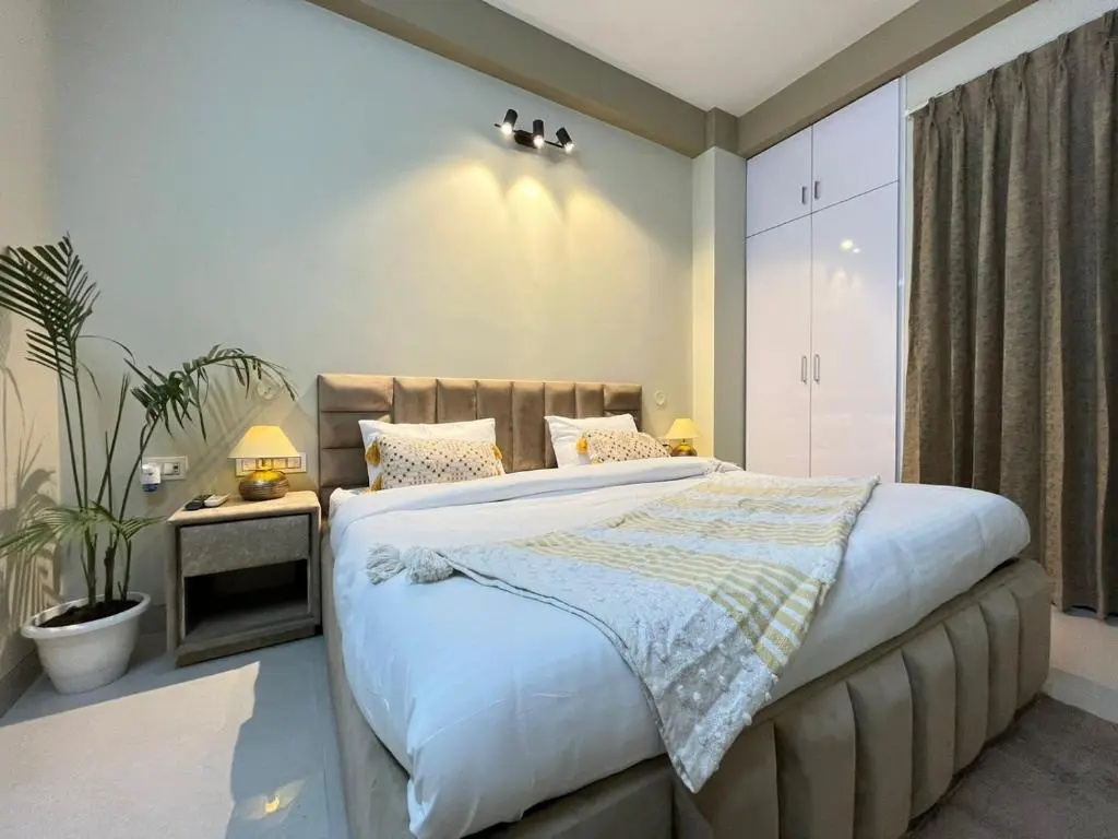 BedChambers Serviced Apartment, Medicity
