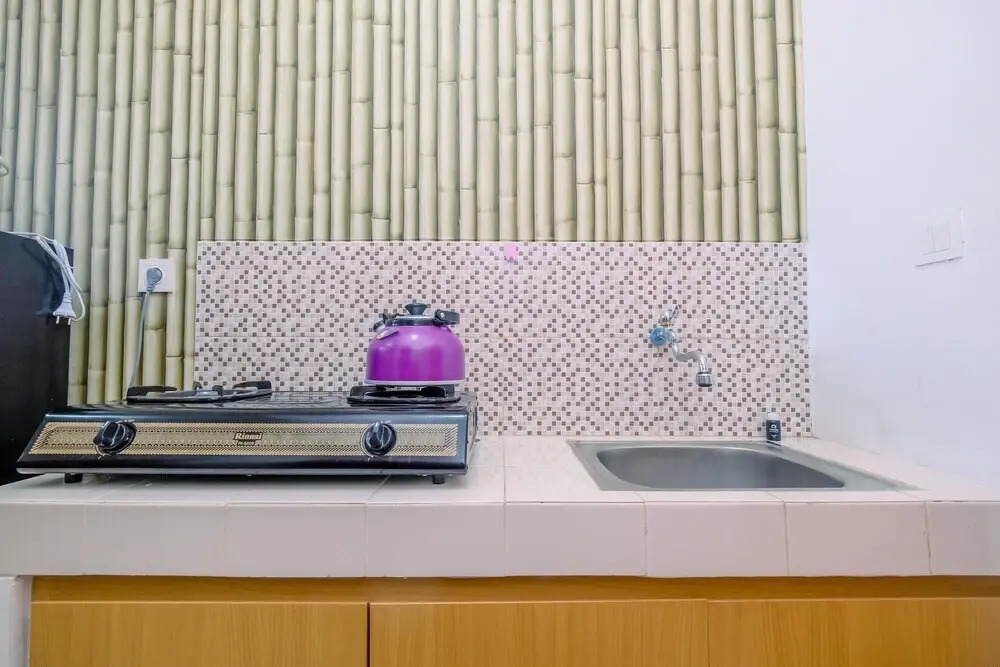 Relaxing and Simple Studio at Dave Apartment