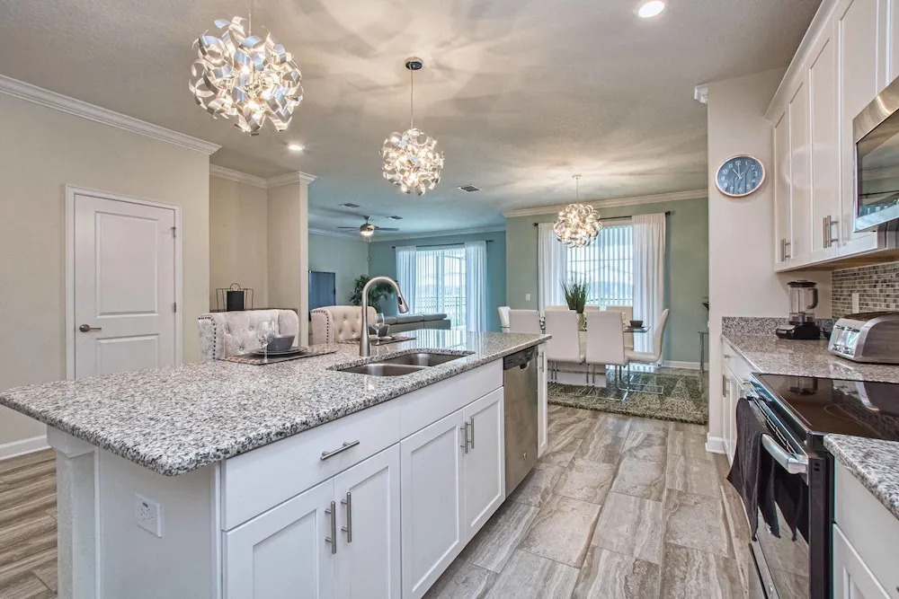 Storey Lake- 6 Bedroom Pool Home- 1668ST