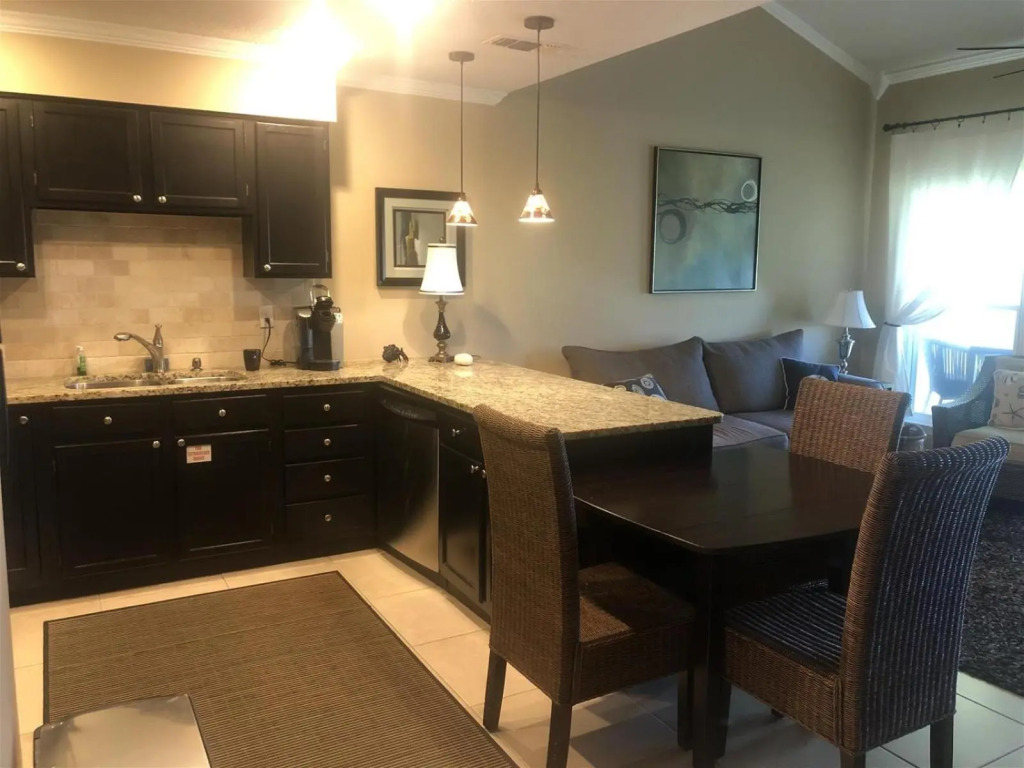10 D, One Bedroom Condo