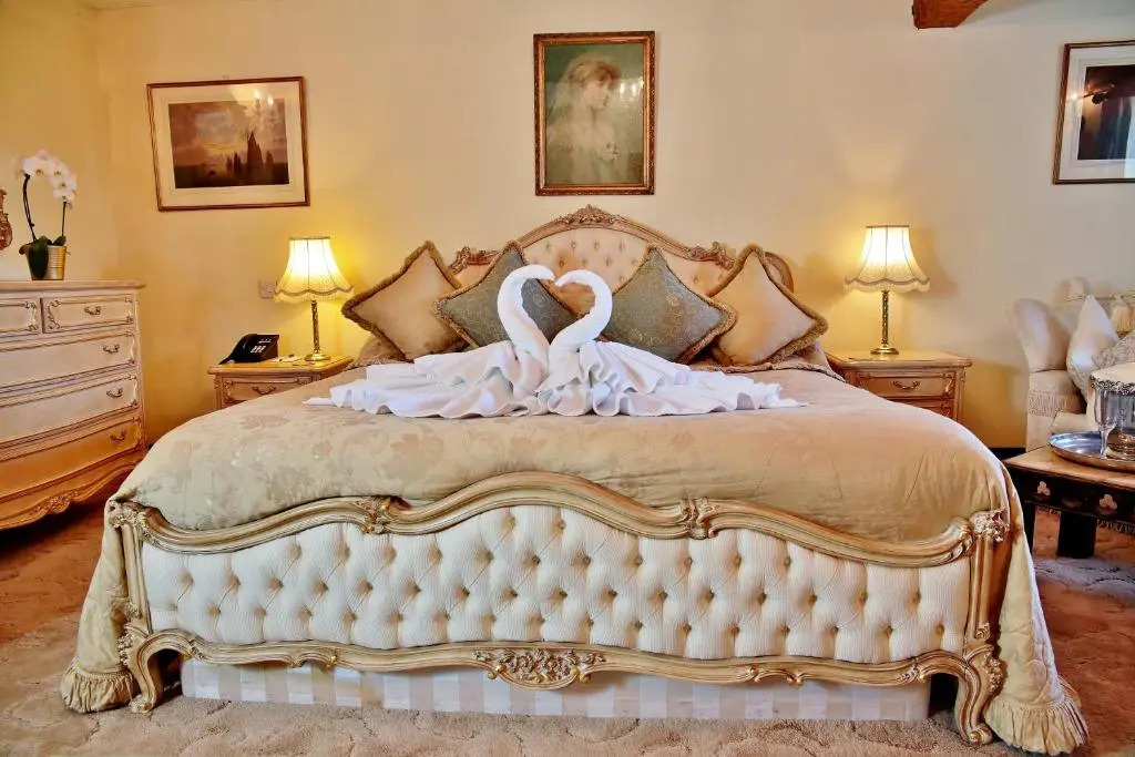 The Inglenook Hotel