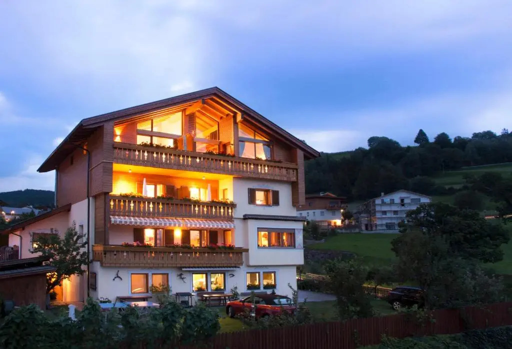 Haus Sonnegg Panoramasuite