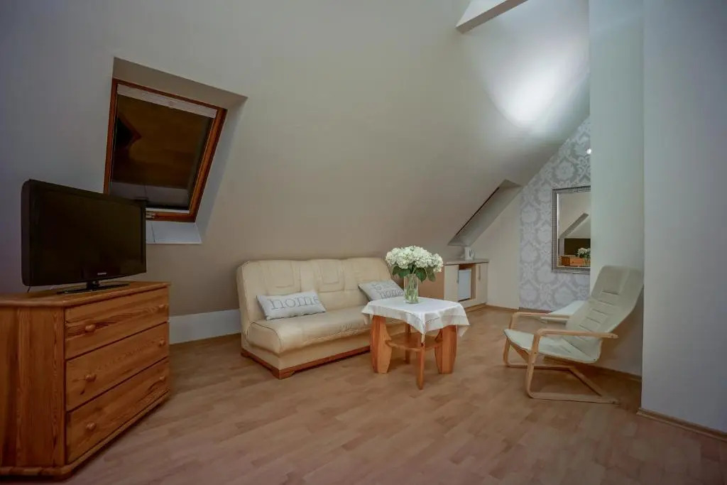 Jawor Pokoje i Apartamenty